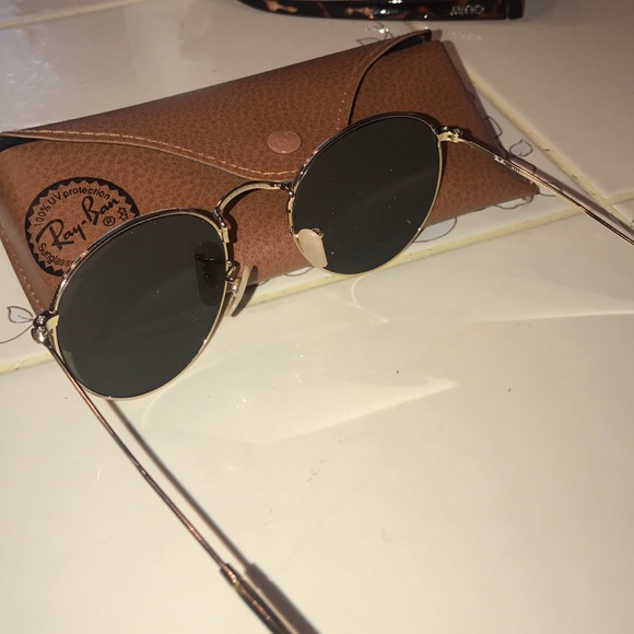 Ray-Ban sunglasses - Picture 7 of 8